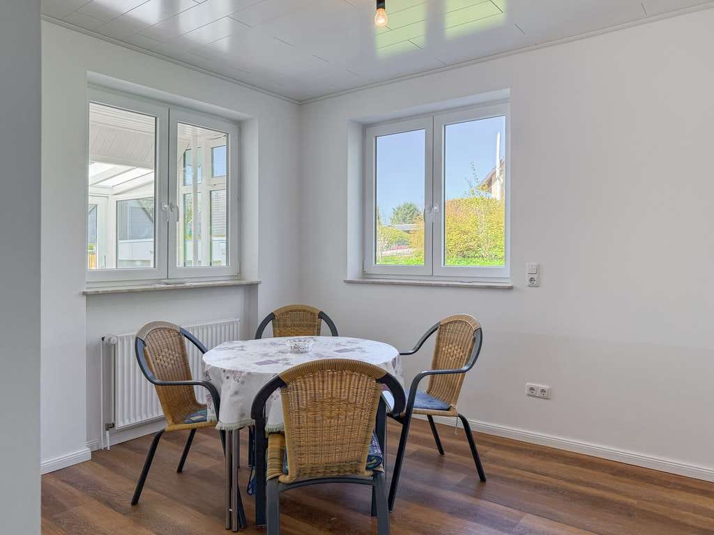 Immobilie in Boren - Großzügiges Einfamilienhaus mit Einliegerwohnung in idyllischer Lage nahe der Schlei - Bild 4