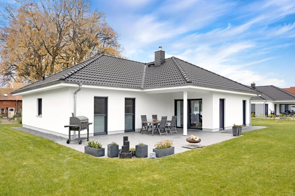 Immobilie in Eggebek - SICHER & MASSIV BAUEN MIT HEINZ VON HEIDEN – Traumhaus zum BESTEN Preis - Bild 0