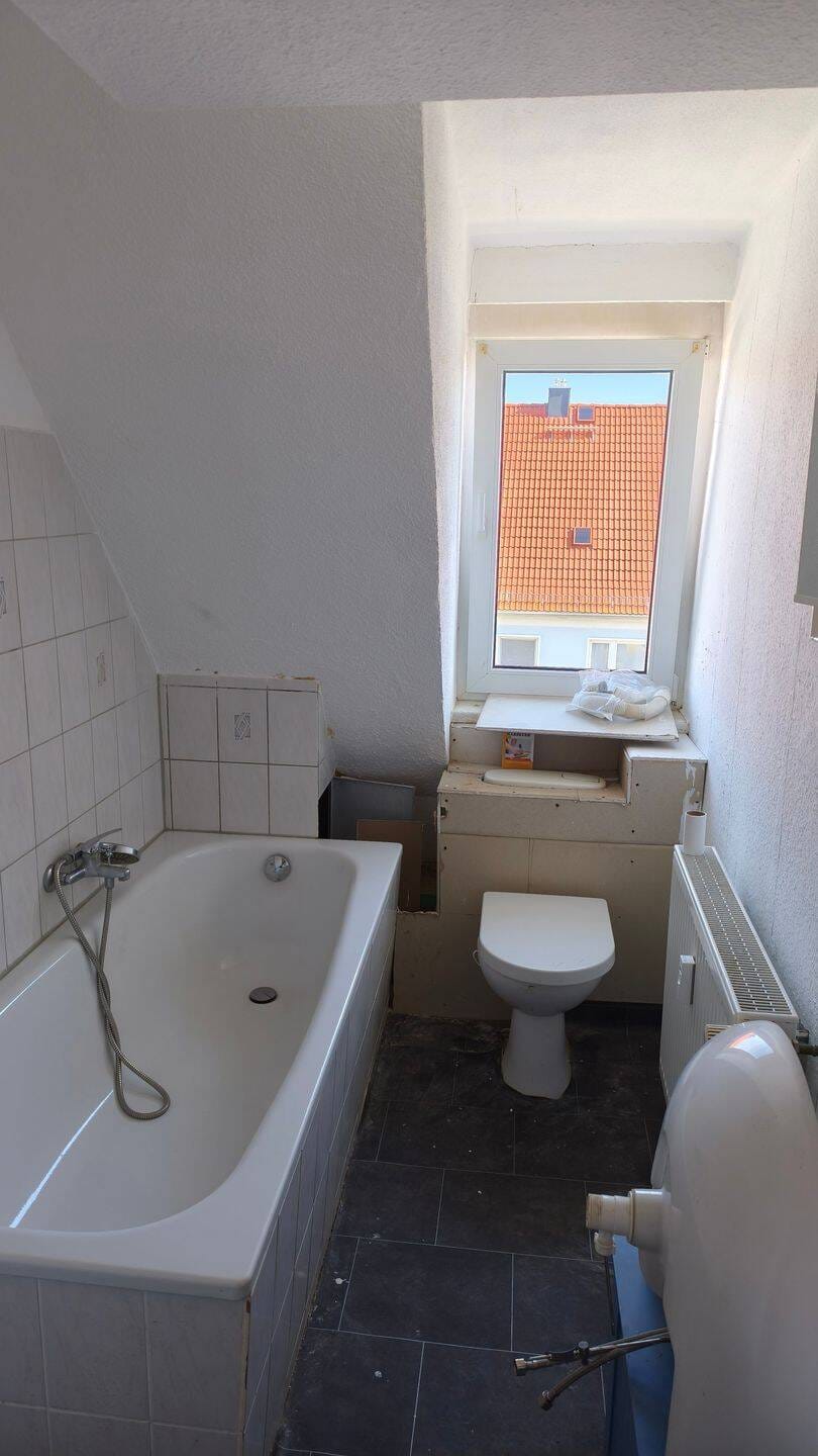 Immobilie in Groitzsch - 1-Zimmer-DG-Wohnung in Groitzsch mit EBK, frei verfügbar - Bild 4
