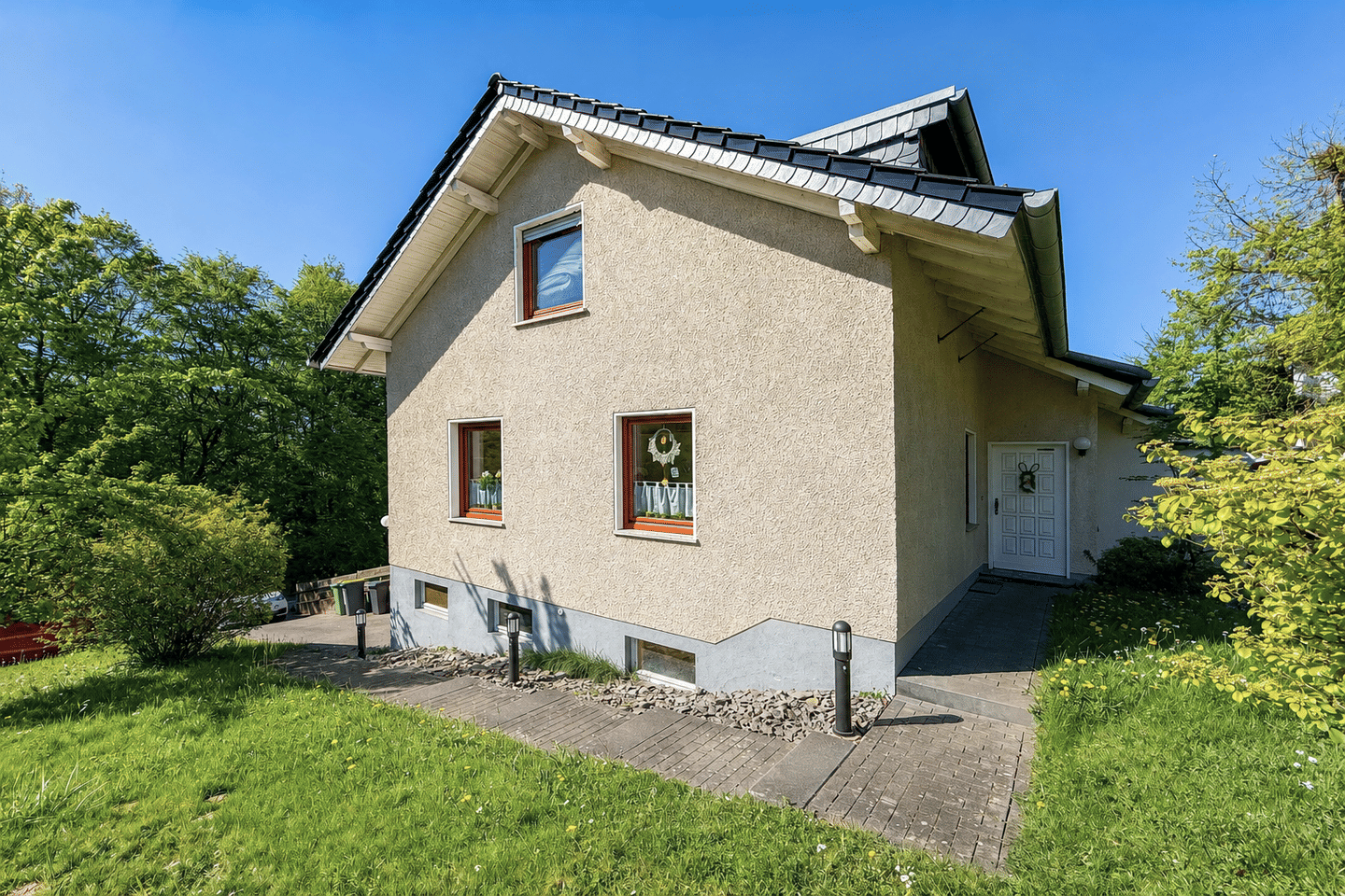 Immobilie in Overath - Die Natur vor der Tür - Freistehendes Einfamilienhaus in Waldrandlage - Bild 0