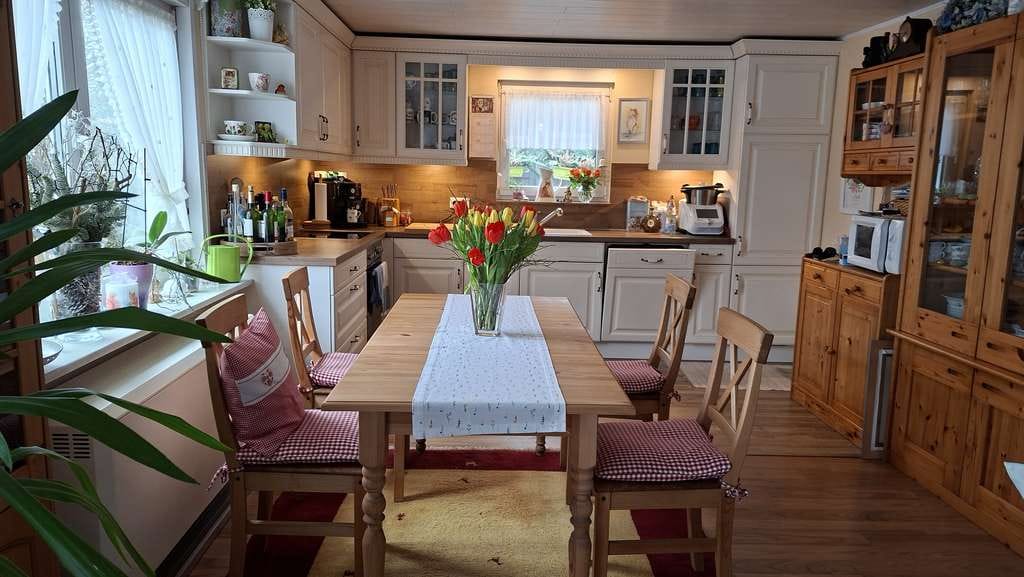 Immobilie in Radevormwald - Alltagstaugliches Haus mit 3 Zimmern in Radevormwald - Bild 0