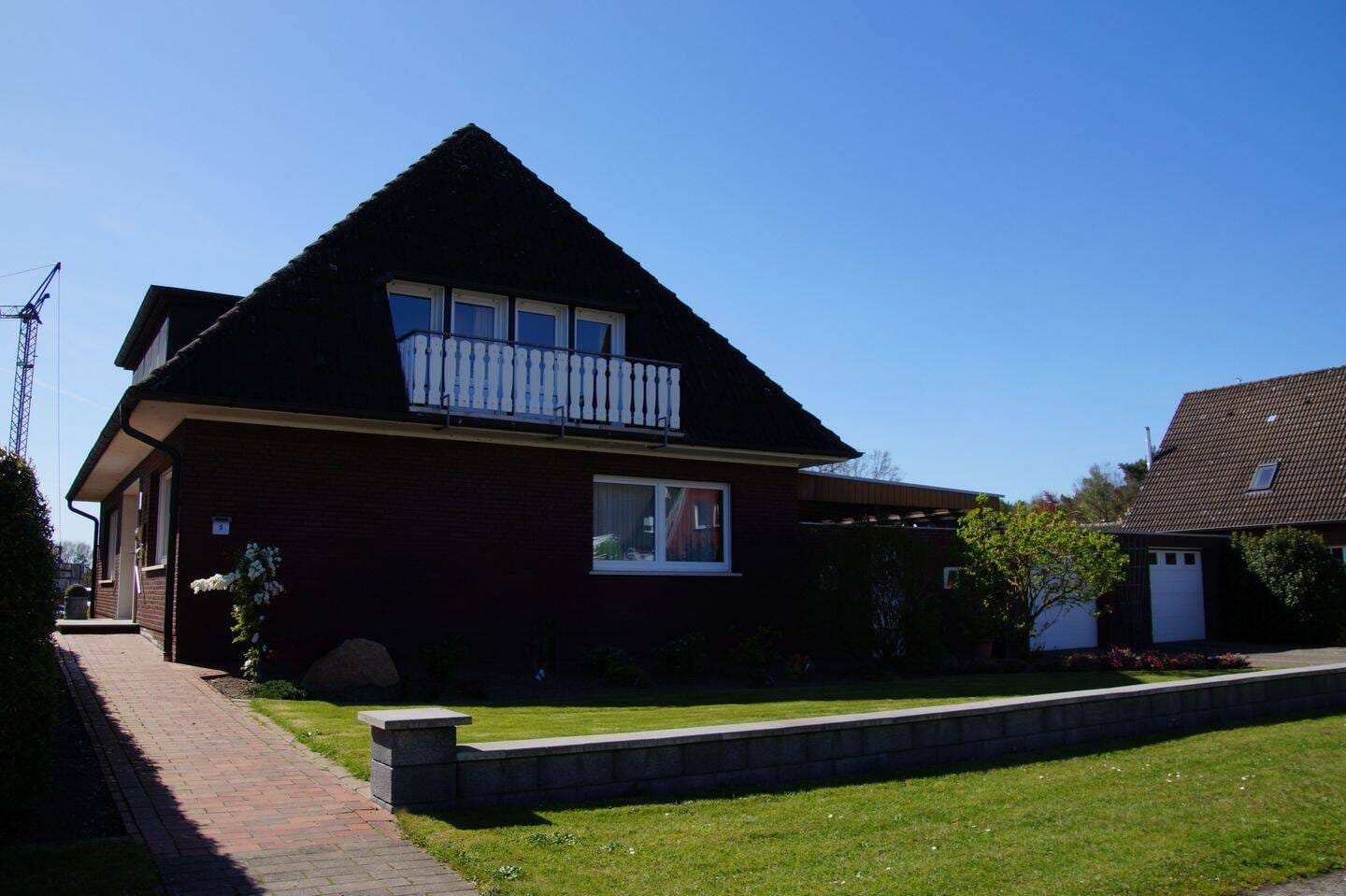Immobilie in Geeste - Ansprechendes Familiendomizil! Charmanter Bungalow mit Ausbaupotenzial in ruhiger Wohngegend! - Bild 2