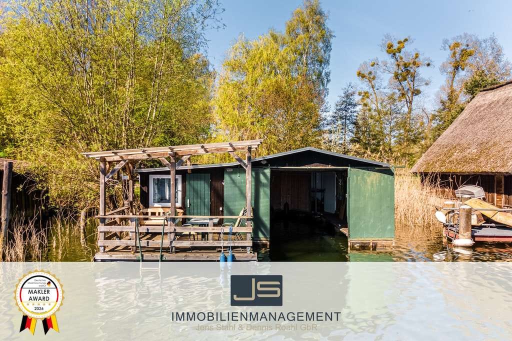 Immobilie in Rechlin - Bootshaus am Classee mit Wohnraum - Bild 0