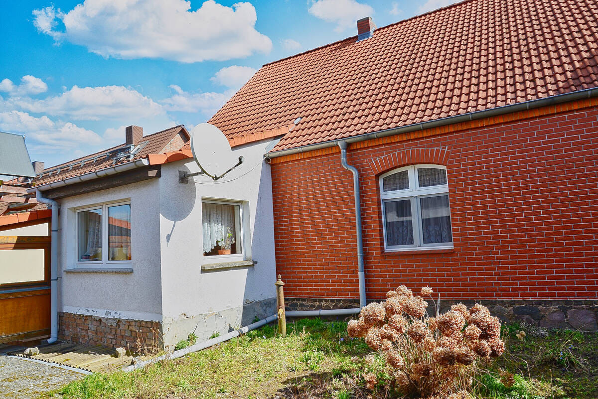 Immobilie in Müncheberg - Ihr neues zuHAUSe, großes Grundstück, Nebengebäude, viel Potential! JETZT LESEN! - Bild 2