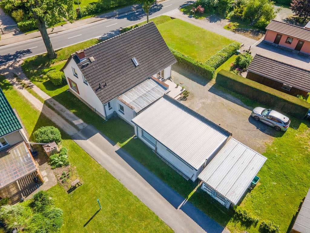 Immobilie in Steinhagen - Einfamilienhaus mit großem Grundstück in Steinhagen - Bild 4