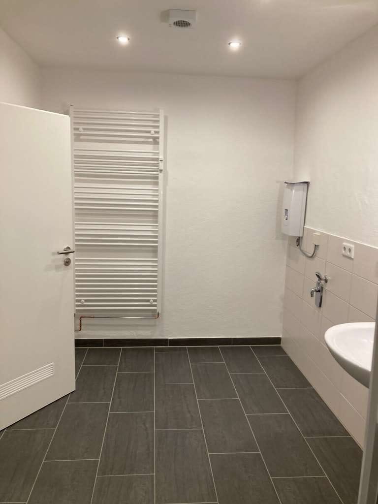 Immobilie in Trostberg - Drei Wohnungen, viele Möglichkeiten –
Altstadtflair mit Investitionscharme - Bild 2