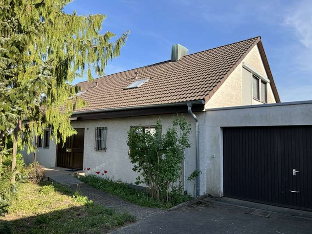 Immobilie in Herrenberg - EFH Kuppingen - ein schöner Platz zum Leben - Bild 2