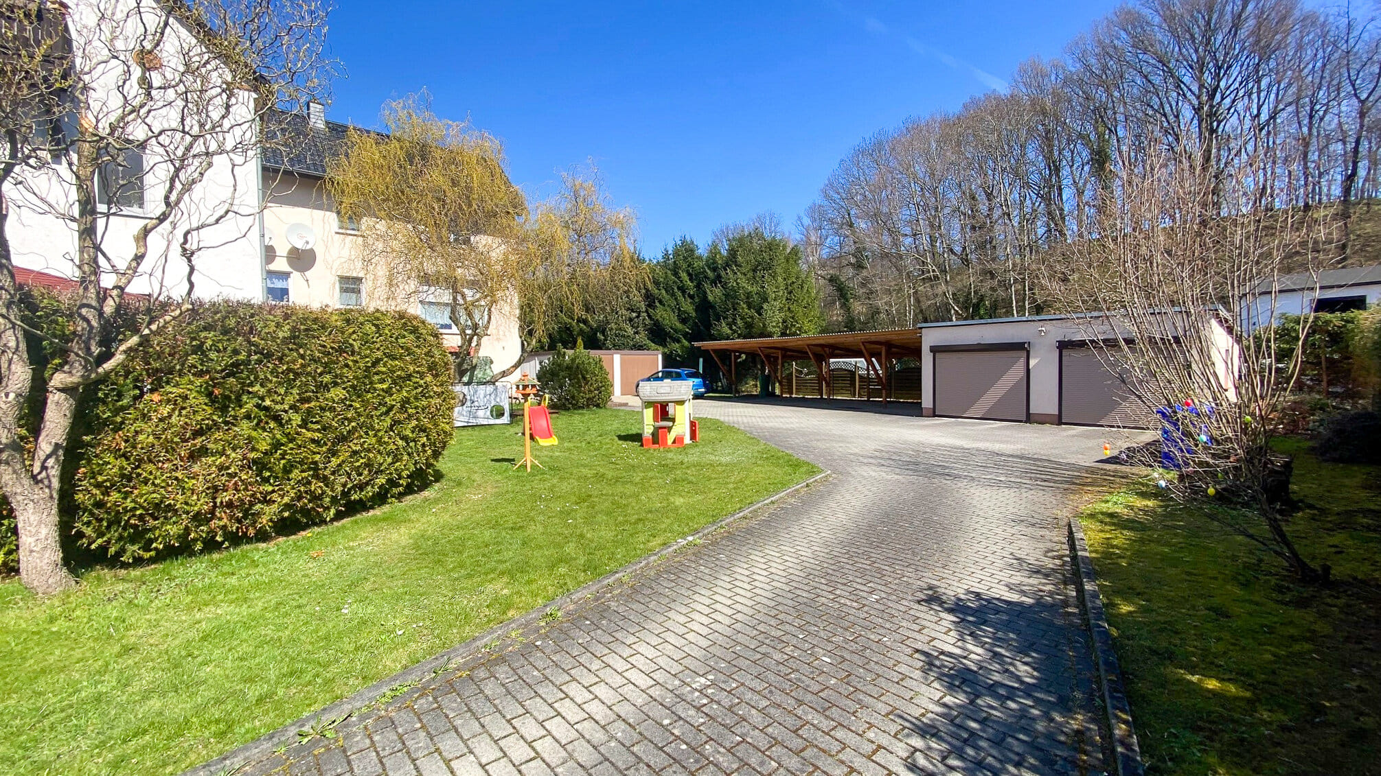 Immobilie in Schönau-Berzdorf auf dem Eigen - Idyllisches Mehrfamilienhaus in der Nähe des Berzdorfer Sees! - Bild 1