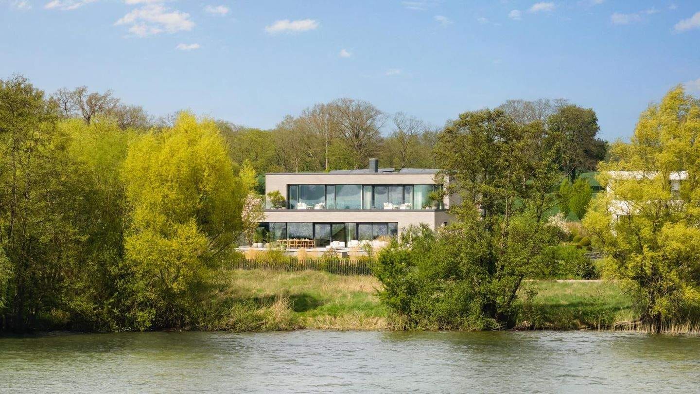 Immobilie in Alt Schwerin -  Traumhaftes neues Architektenhaus direkt am Plauer See - Bild 1