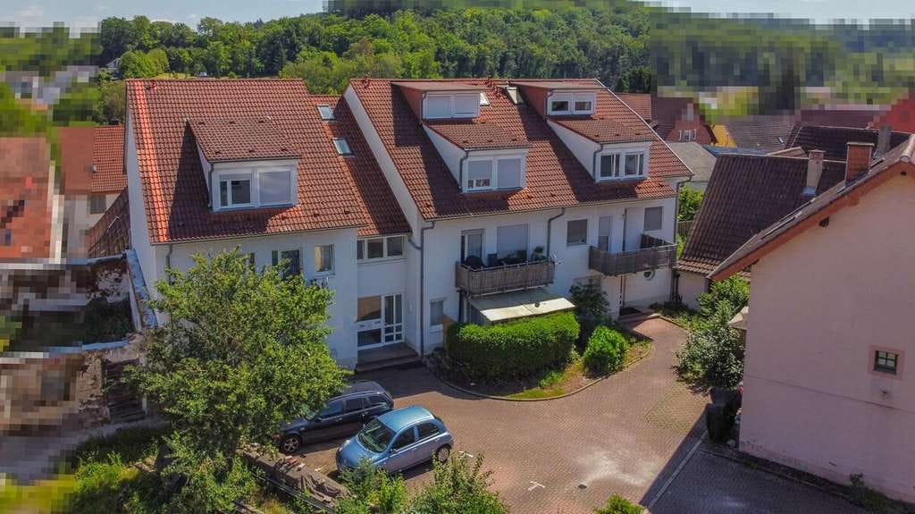 Immobilie in Angelbachtal - Leerstehende 3,5-Zimmer-Wohnung mit Balkon und Außenstellplatz in zentraler Lage! - Bild 1