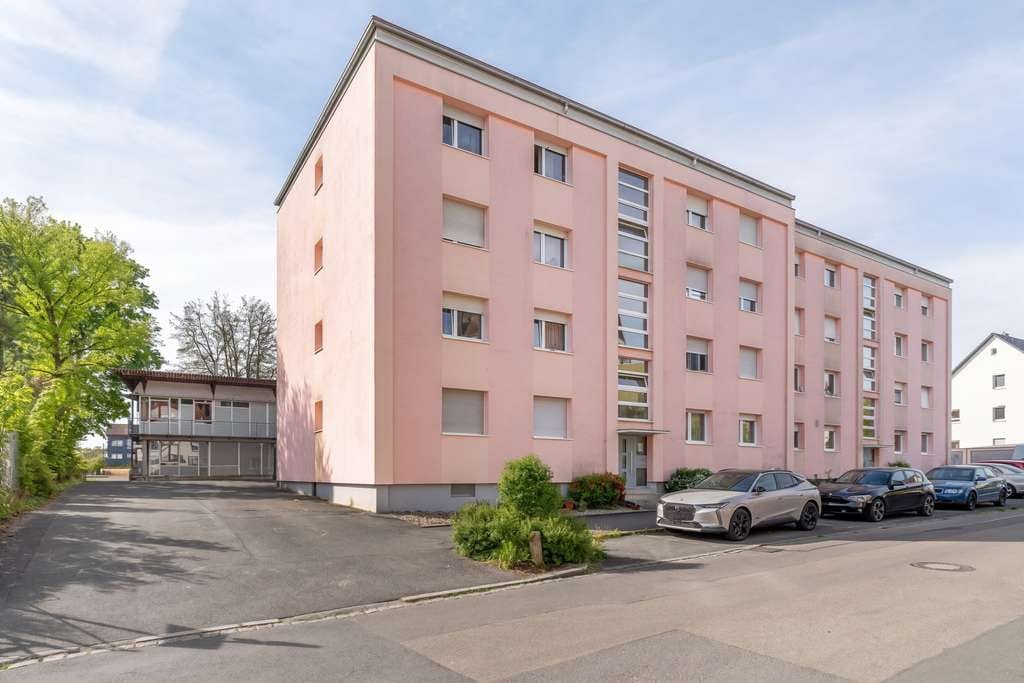 Immobilie in Stein - 4 Zimmerwohnung mit Balkon und Garage in Stein - Bild 0