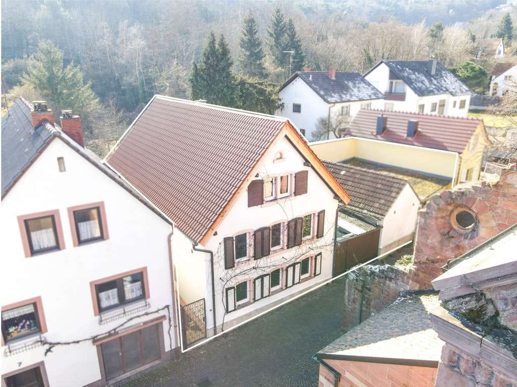 Immobilie in Bad Dürkheim - Altbaujuwel entkernt – starten Sie Ihr Wohnprojekt in Dürkheim/Seebach! - Bild 0