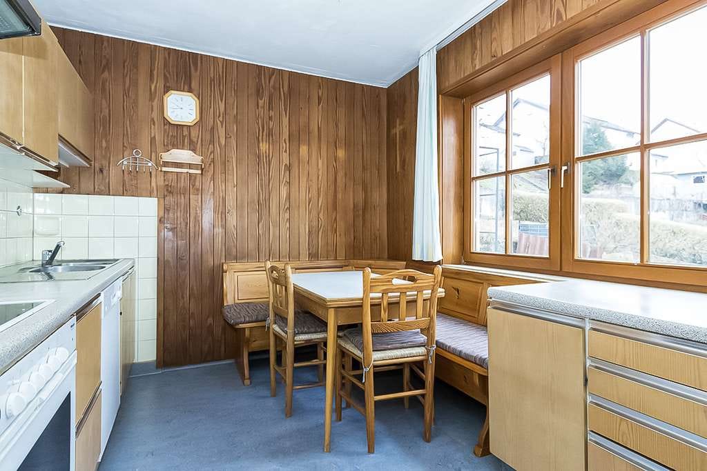 Immobilie in Zwiefalten - Großes Familienhaus in toller Aussichtslage - Bild 3