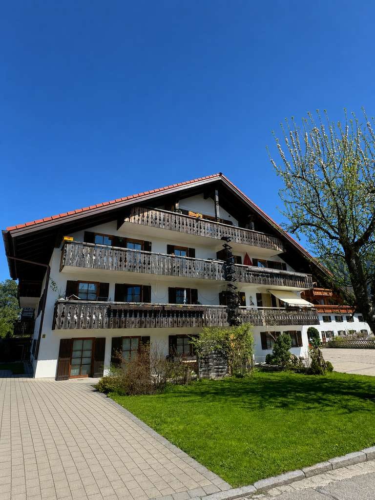 Immobilie in Schwangau - Traumblick auf Neuschwanstein – Flexible 81 m² mit Rendite-Potenzial in Top-Lage Schwangau - Bild 0