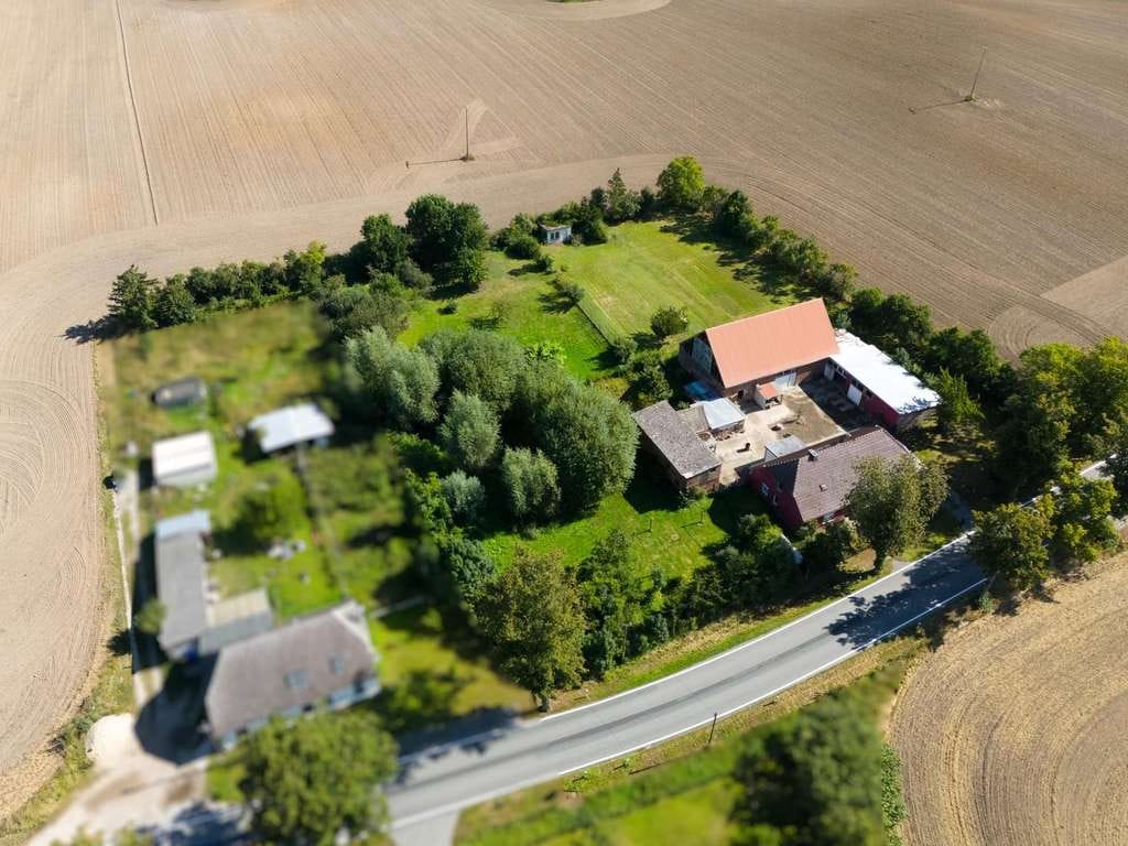 Immobilie in Wildberg - +++Alleinlage - Vierseitenhof mit 138 qm WFL und mit 2ha Land in der Seenplatte+++ - Bild 5
