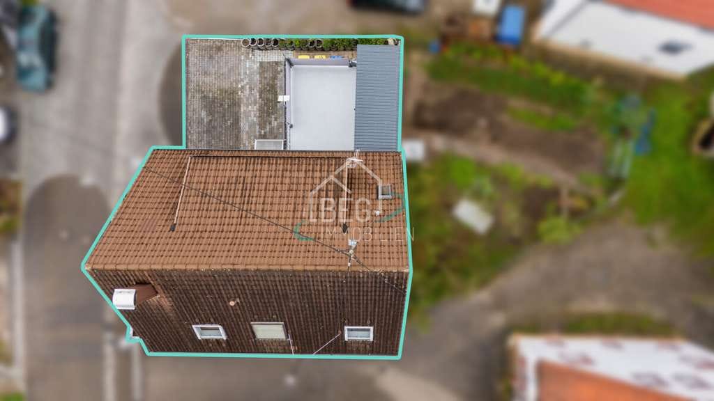 Immobilie in Allmersbach im Tal - Flexibel wohnen unter einem Dach: Einfamilienhaus 
mit drei separaten Einheiten - Bild 3