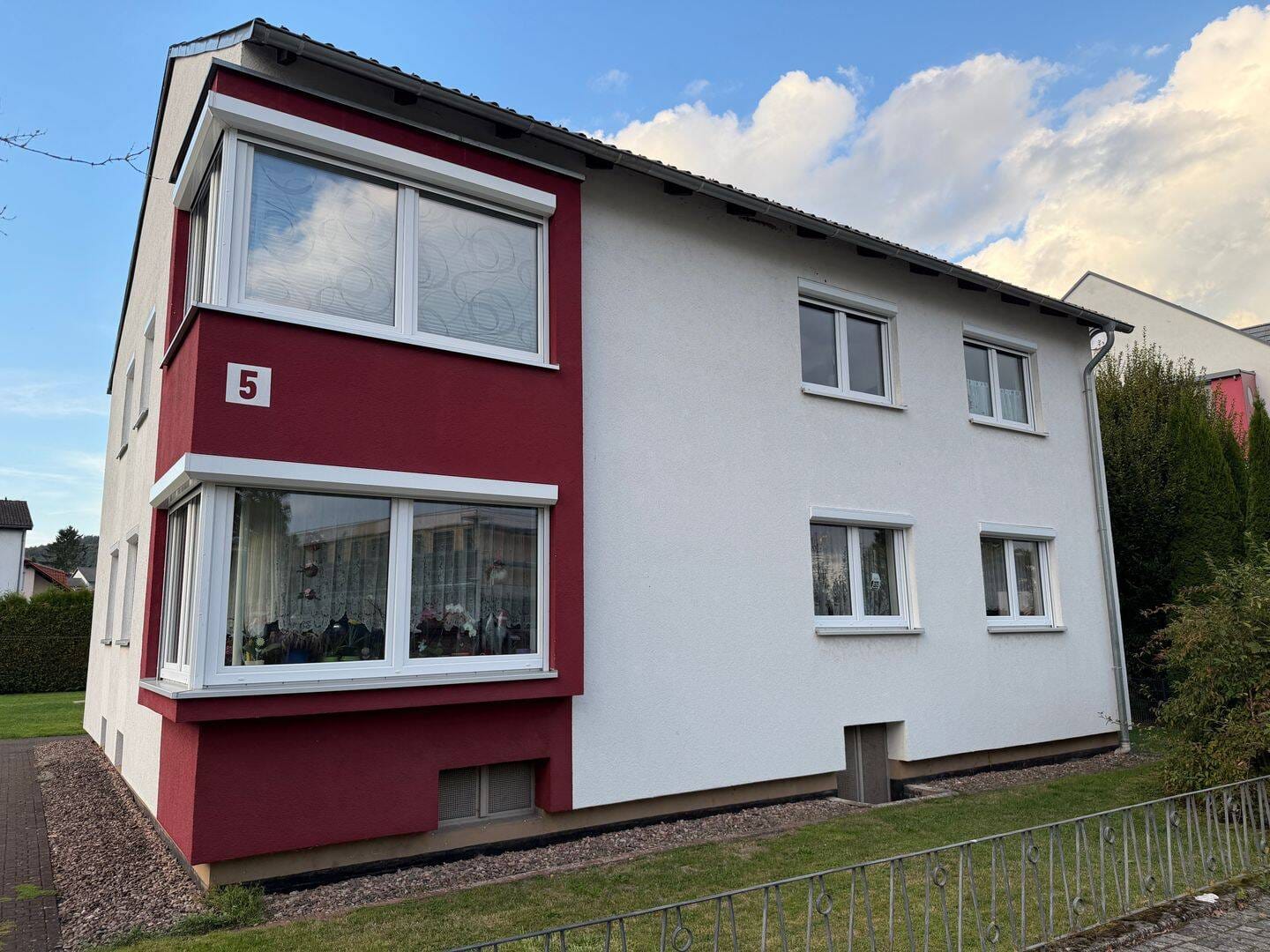 Immobilie in Hofgeismar - Großzügige Erdgeschosswohnung in Hofgeismar – ideal für Kapitalanleger - Bild 2