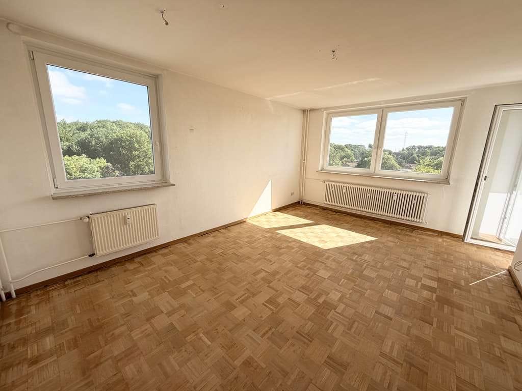 Immobilie in Rendsburg - Sonnige, renovierte 2-Zimmer-Wohnung mit tollem Balkon mit Fahrstuhl und Blick ins Grüne! - Bild 4