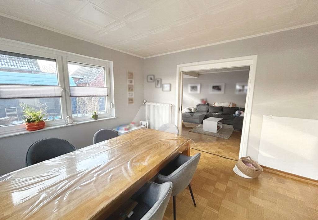 Immobilie in Marienhafe - Einfamilienhaus mit Garten und Dachterrasse in Marienhafe!
Objekt-Nr.: 26-005-S - Bild 1