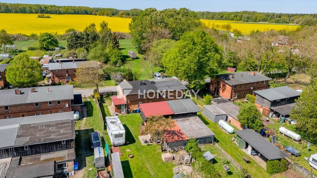 Immobilie in Velgast - Historisches Haus mit großem Grundstück samt Scheune, Stallungen und viel Freiraum - Bild 2