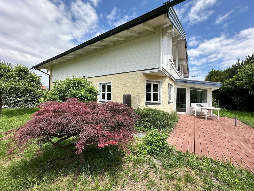 Immobilie in Halfing - Großzügiges Landhaus in bevorzugter Wohnlage - Bild 2