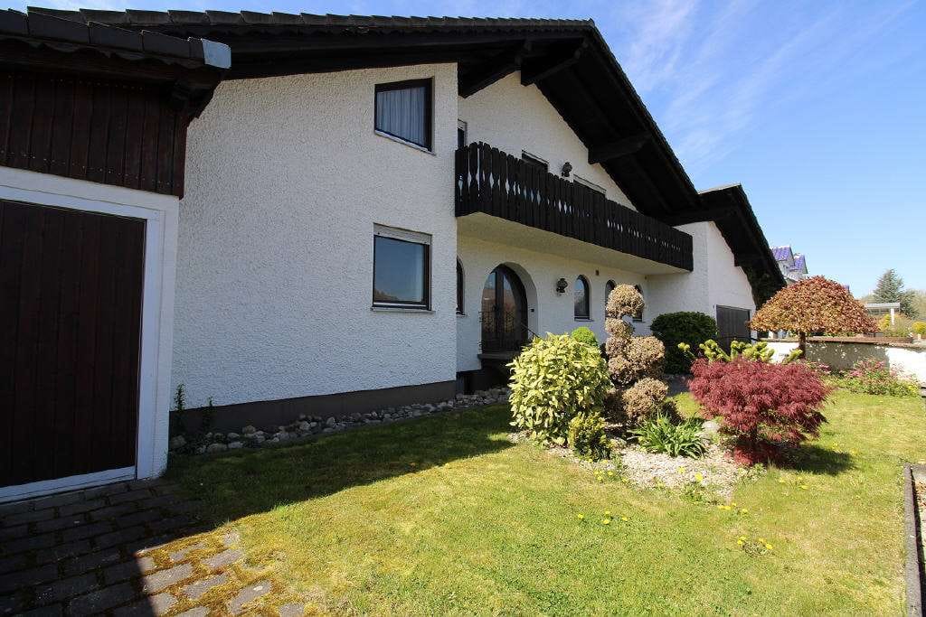 Immobilie in Großaitingen - Ein einzigartiges Haus mit Charakter und Großzügigkeit ! - Bild 1