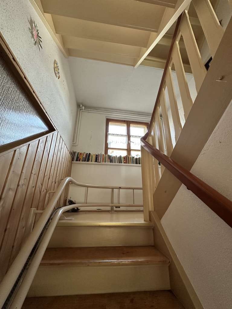 Immobilie in Bad Tennstedt - Reihenmittelhaus in Südausrichtung mit großem Grundstück, Scheune, Garage, Garte in Bad Tennstedt - Bild 3