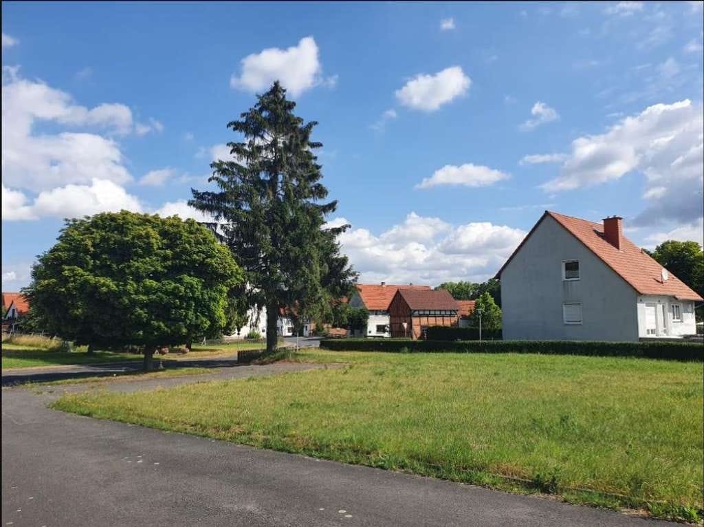 Immobilie in Neu-Eichenberg - Ein tolles Zuhause für zwei Familien in Neu-Eichenberg OT Marzhausen mit Town & Country Haus – Ei... - Bild 1