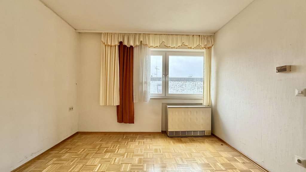 Immobilie in Oberkochen - Raum für Ideen: Charmante Wohnung mit Westbalkon - Bild 2