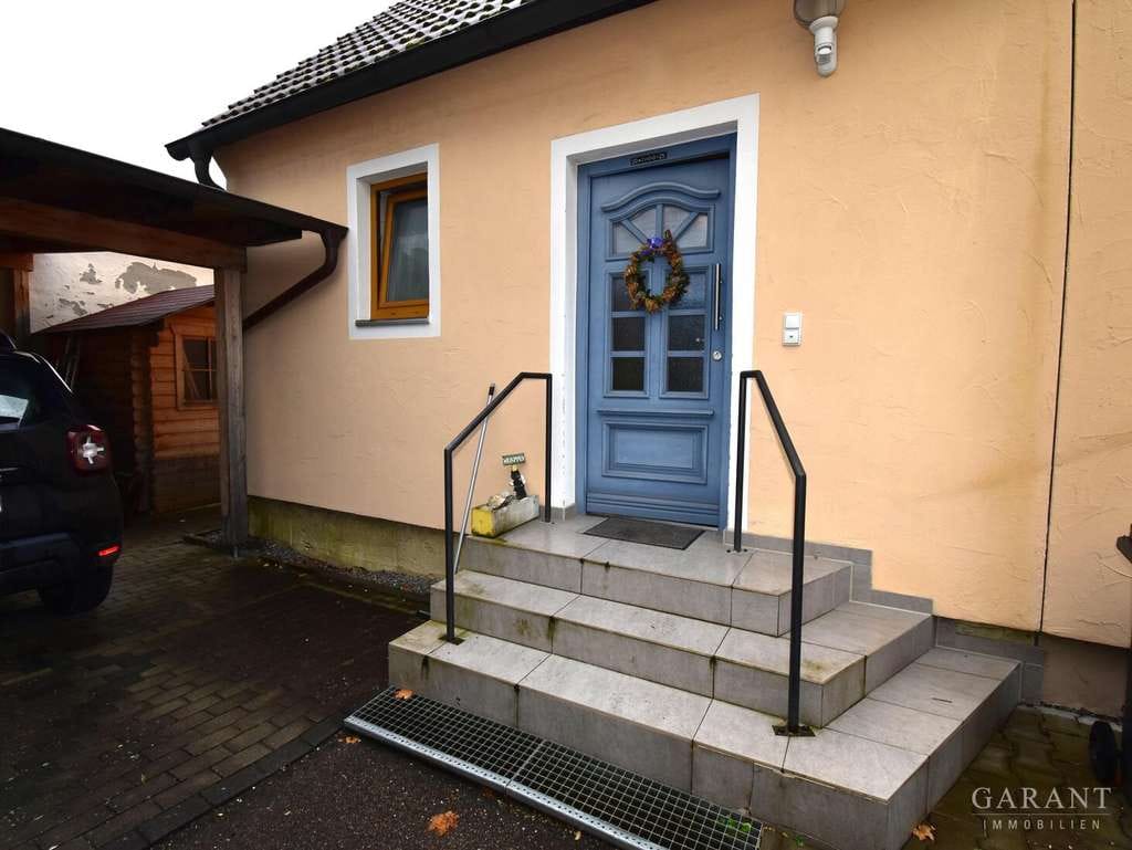 Immobilie in Kelheim - Gepflegtes Haus in Kelheim in bevorzugter Lage! - Bild 1