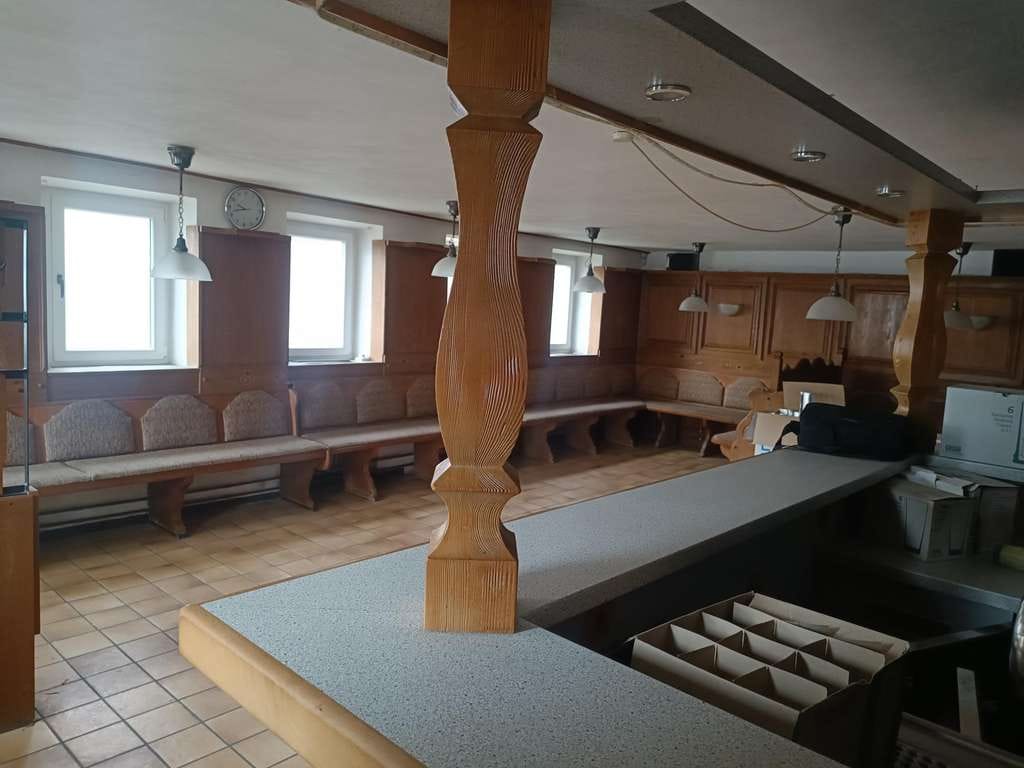 Immobilie in Schöntal - Ein Platz an der Sonne - ehemaliges Gasthaus mit viel Charme! - Bild 3