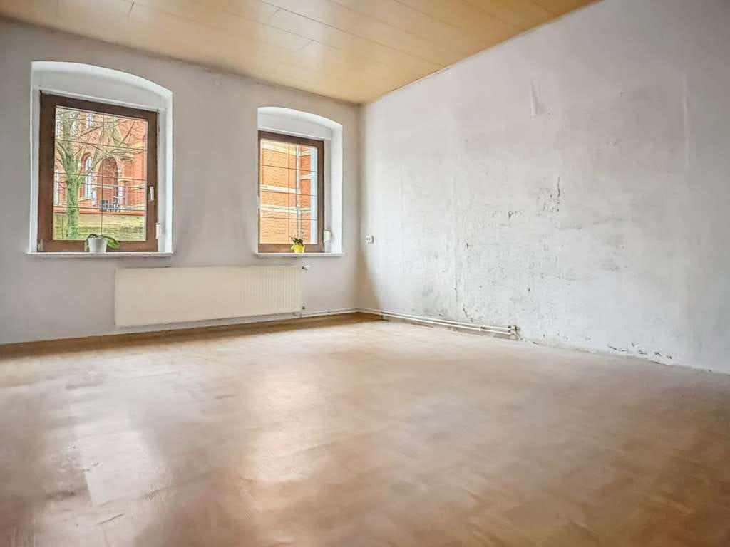Immobilie in Bernburg - Charmantes Reihenhaus mit Charakter – Familientraum mit viel Platz in Bernburg - Bild 3