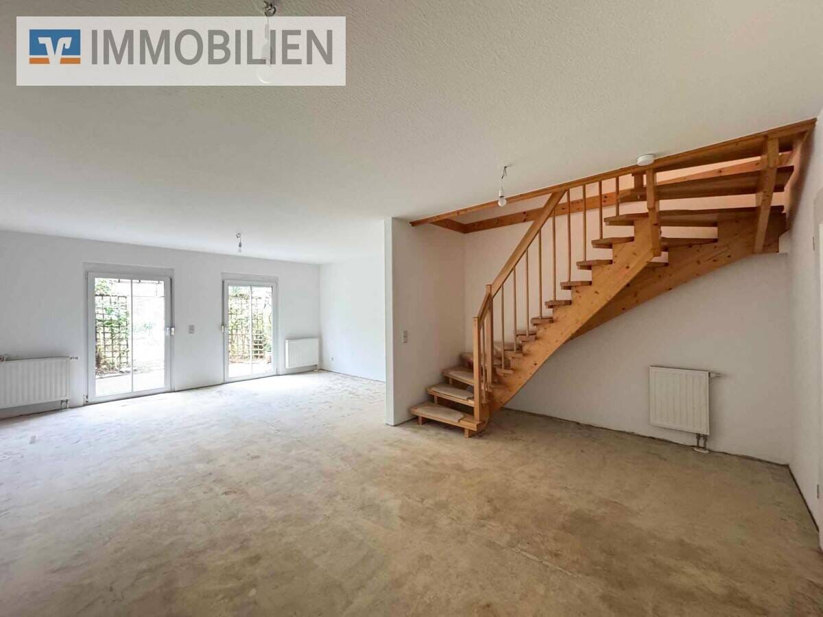 Immobilie in Bad Klosterlausnitz - Doppelhaushälfte in ruhiger Wohngegend mit Garten, Garage und Stellplatz - Bild 4