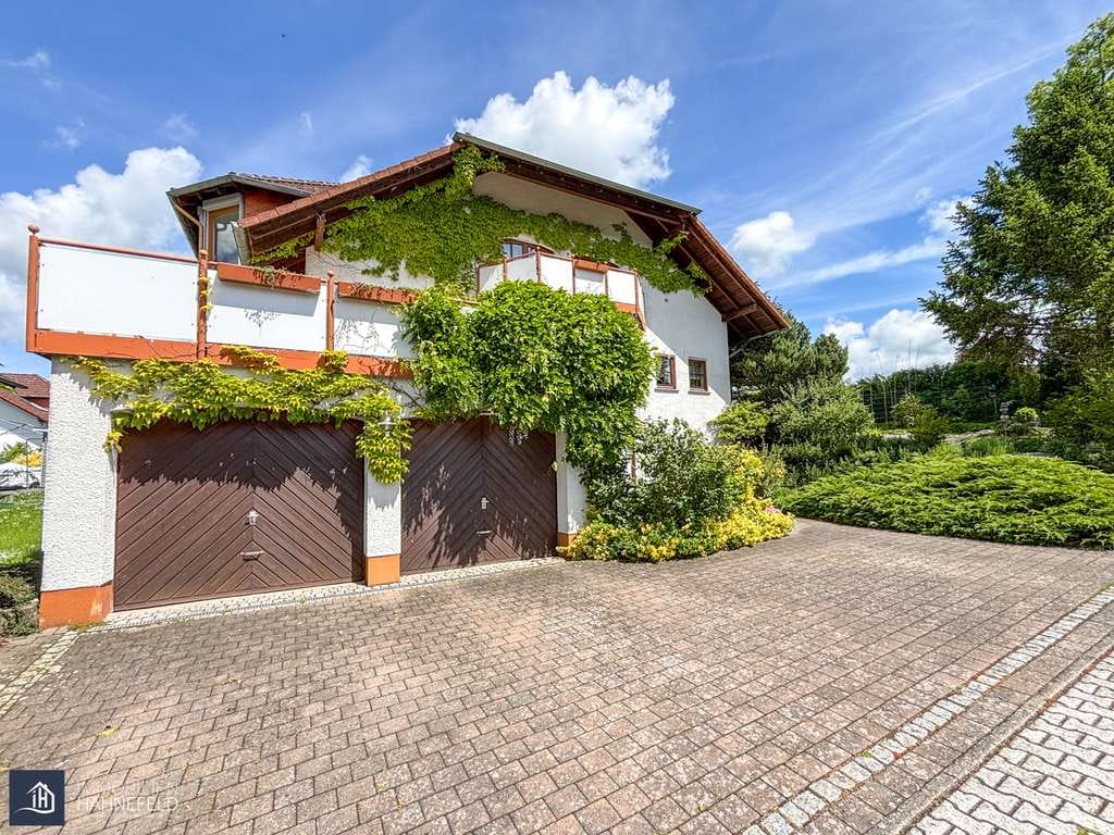 Immobilie in Dornburg - Raum, Licht und Lebensqualität – stilvolles Einfamilienhaus mit Garten, Garage und ELW - Bild 4