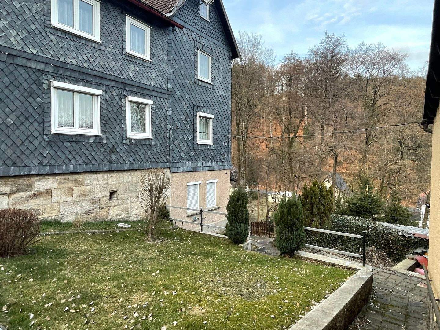 Immobilie in Frankenblick - gehegt+gepflegt+gemütlich- üppiges Familiendomizil umgeben von herrlicher Natur in Meng.-Hämmern - Bild 4