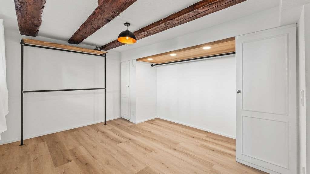 Immobilie in Mühlhausen-Ehingen - Ein Zuhause mit Herz und Seele: modernisiert, großzügig und voller Möglichkeiten.  - Bild 3