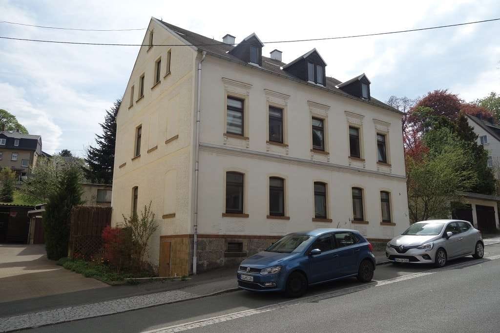 Immobilie in Schönheide - Teilsaniertes Objekt mit großem Potential in Schönheide - Bild 1