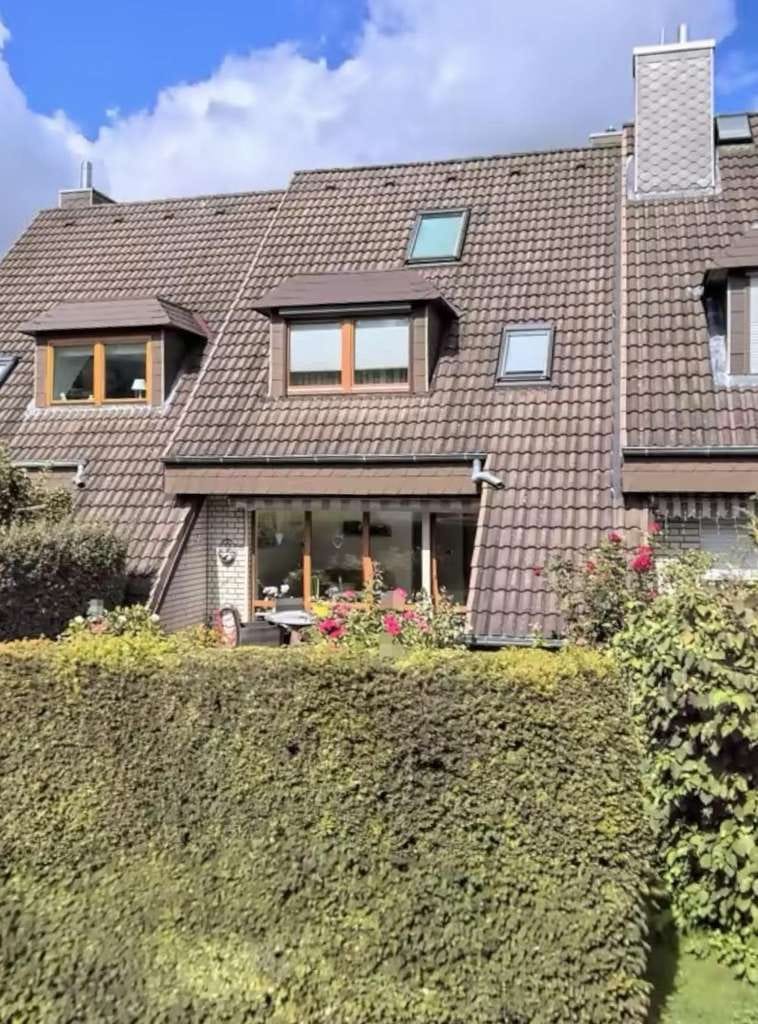 Immobilie in Scharbeutz - Provisionsfrei - Charmantes Mittelreihenhaus in Scharbeutz, Königsberger Str. 1b - Bild 0
