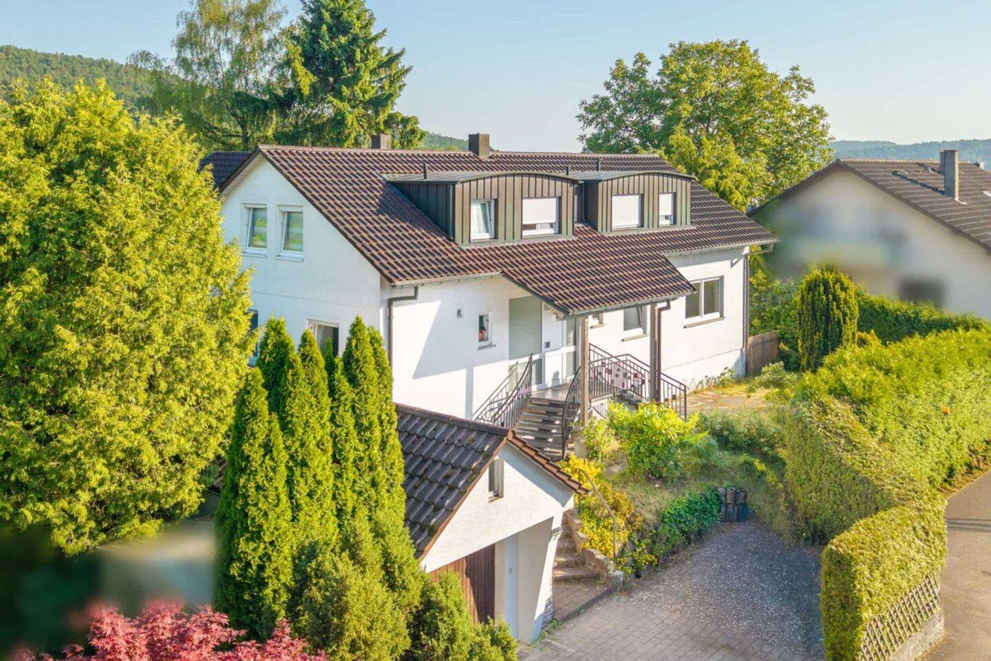 Immobilie in Rudersberg - Attraktives Generationenhaus oder Kapitalanlage in Rudersberg mit 3 Wohneinheiten, Garten und Garage - Bild 0