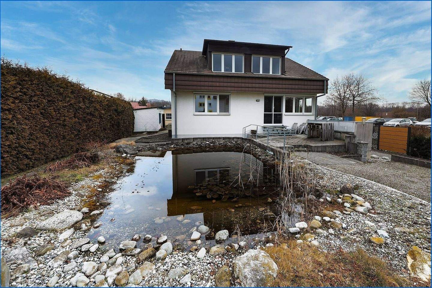 Immobilie in Orsingen-Nenzingen - Nenzingen: Großz., attrakt. Einfamilienhaus m. groß. Garten (1480 qm), inkl. separatem Baugrundstück - Bild 0