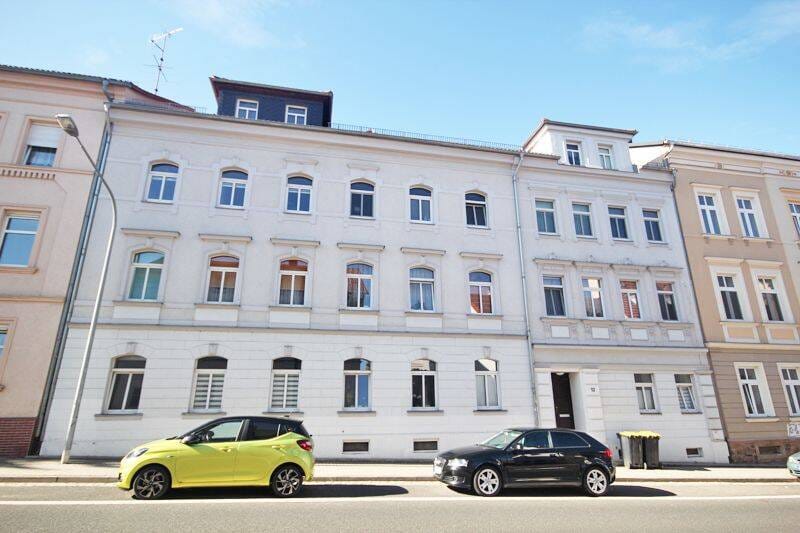 Immobilie in Döbeln - Rohdiamant in einem gepflegten Mehrfamilienhaus - verwirklichen Sie sich selbst - Bild 0