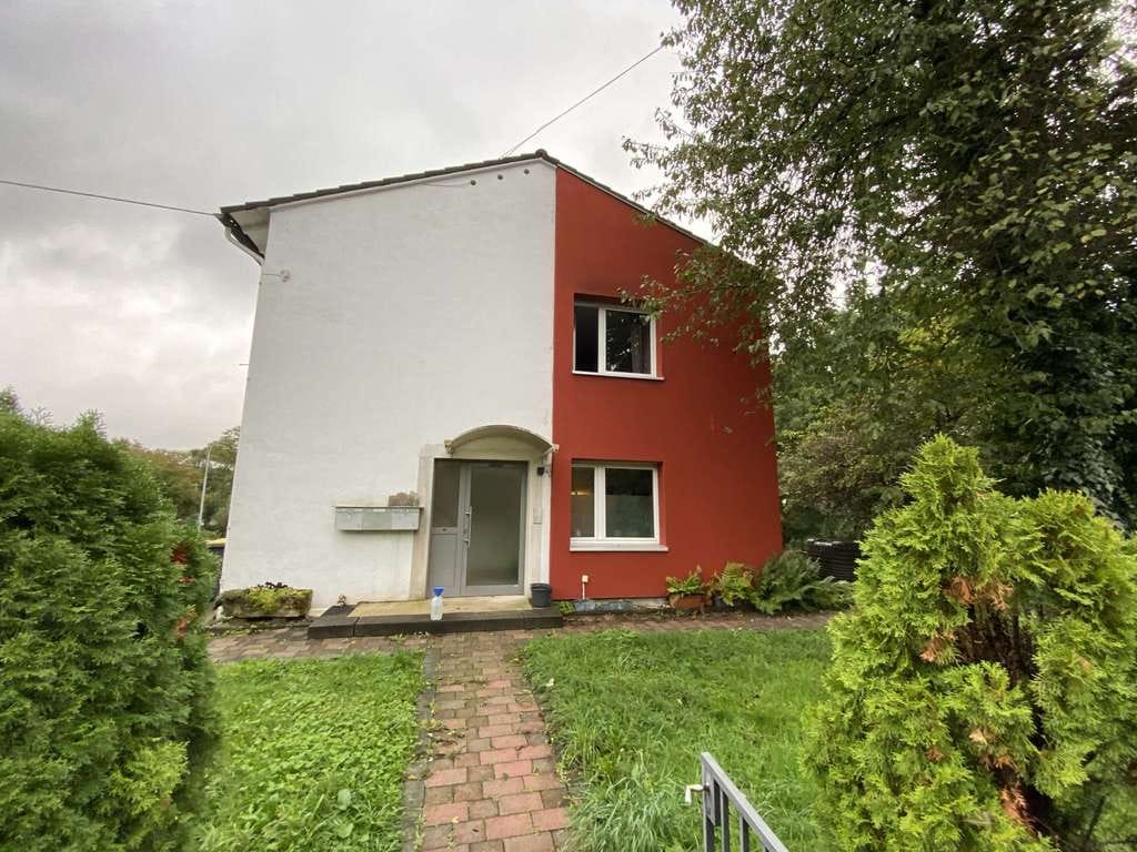 Immobilie in Bad Sobernheim - TOP-GELEGENHEIT! Mehrfamilienhaus mit 3 Wohnungen in zentraler Lage von Bad Sobernheim zu verkaufen - Bild 1