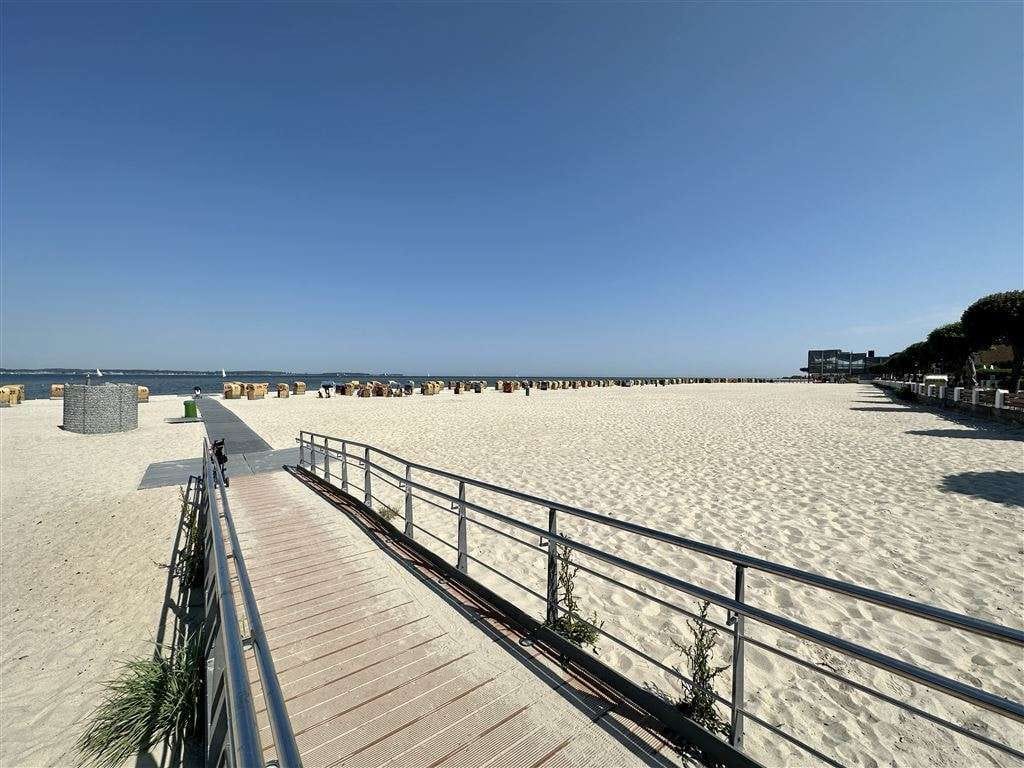 Immobilie in Laboe - Strandnahes, vermietetes Appartement mit Aufzug, Balkon und Balkon // Laboe - Bild 2