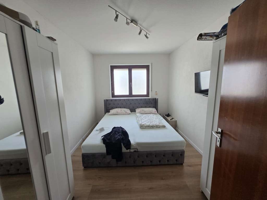 Immobilie in Schwarzach - Kapitalanlage oder neues Zuhause: Schöne 3-Zimmerwohnung mit Balkon und viel Potenzial - Bild 4