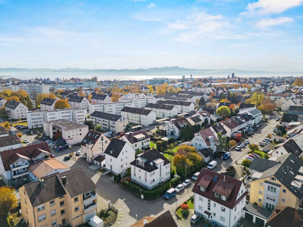 Immobilie in Friedrichshafen - Hübsche 3 Zimmer- Dachgeschosswohnung in bevorzugter Wohnlage von Friedrichshafen - Bild 0