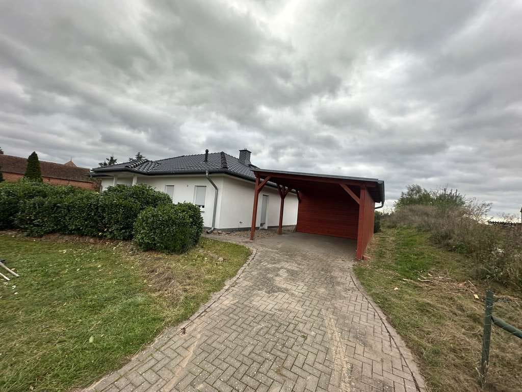 Immobilie in Jerichow - Modernes Einfamilienhaus mit großem 2400 m² Grundstück in idyllischem Jerichow - Bild 1