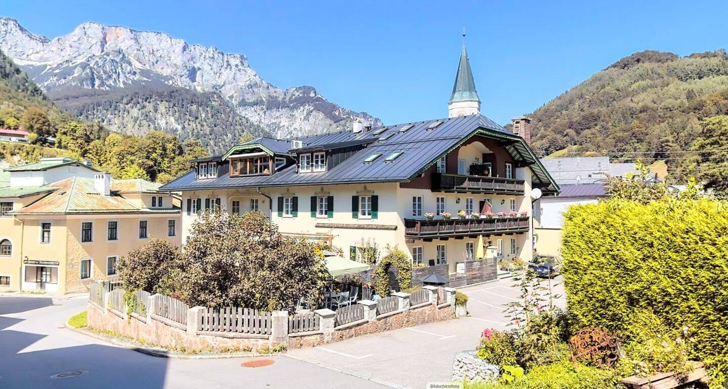 Immobilie in Berchtesgaden - Exklusive 5-Zimmerwohnung mit Terrasse + separaten Büroräumen - Bild 0