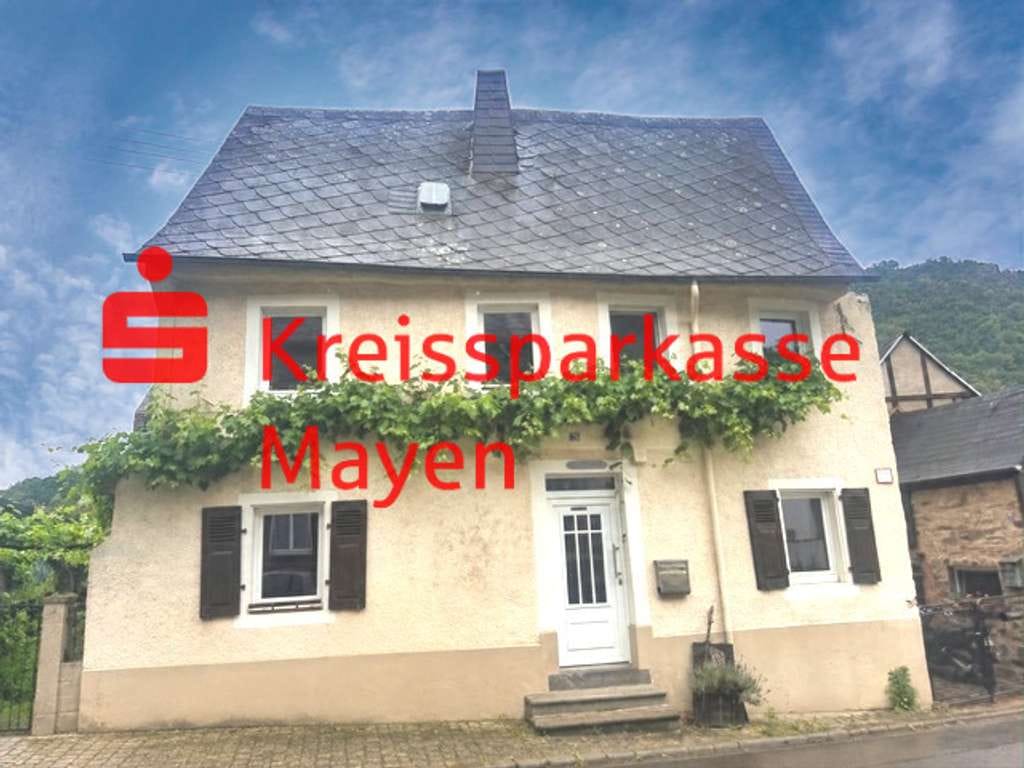 Immobilie in Lehmen - Historisches Wohnhaus mit Scheune und viel Potenzial - Bild 0