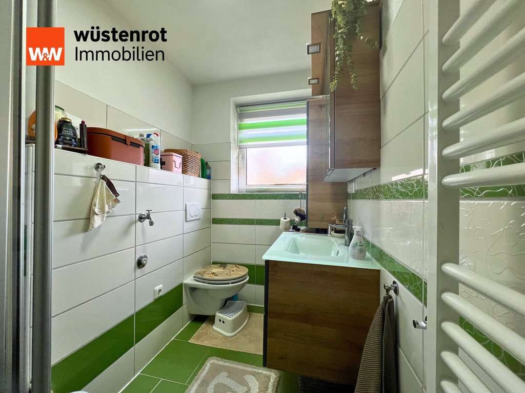 Immobilie in Gau-Algesheim - Helle 2-Zimmer-Wohnung mit Balkon und moderner Einbauküche in zentraler Lage von Gau-Algesheim... - Bild 4