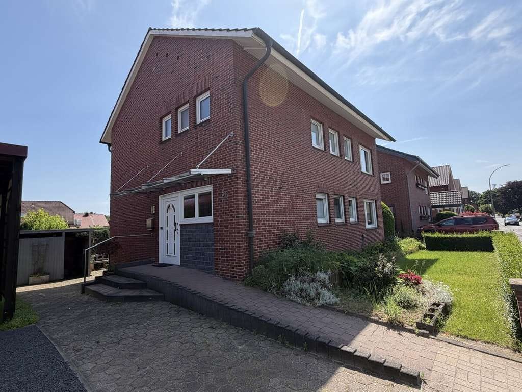 Immobilie in Borken - Ein-/ Zweifamilienhaus mit vielen Möglichkeiten auf großzügigem Erbbaugrundstück in Borken-Marbeck - Bild 0